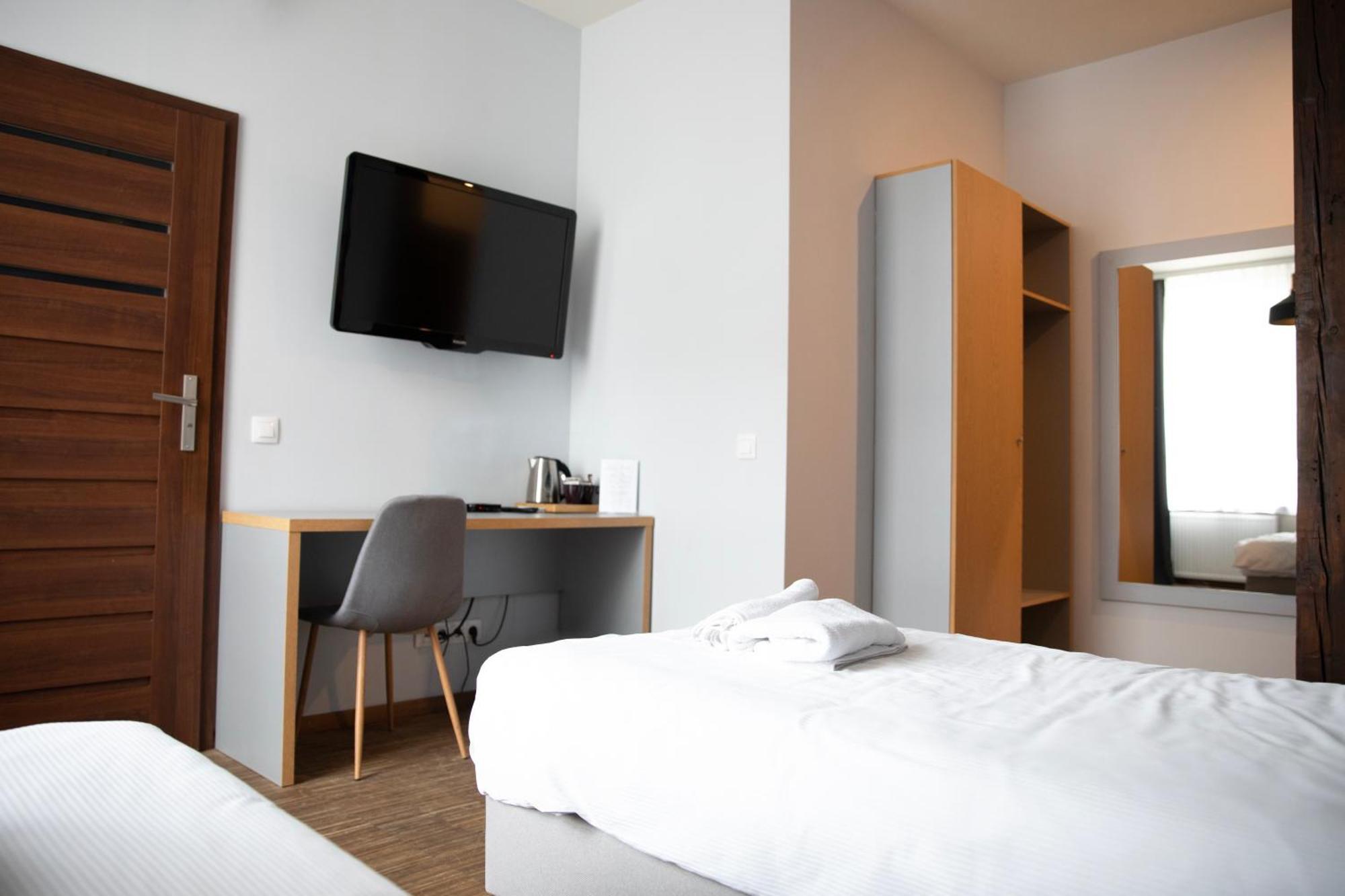 New Adler Bed & Breakfast Lodz  Luaran gambar